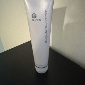 Nu Skin Ageloc Dermatic Effects Cream